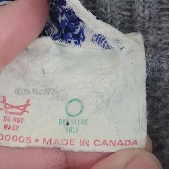 Vintage Caldwell Reindeer Mens XL 100% Wool Cardigan Sweater Made in Canada - Picture 6 of 10